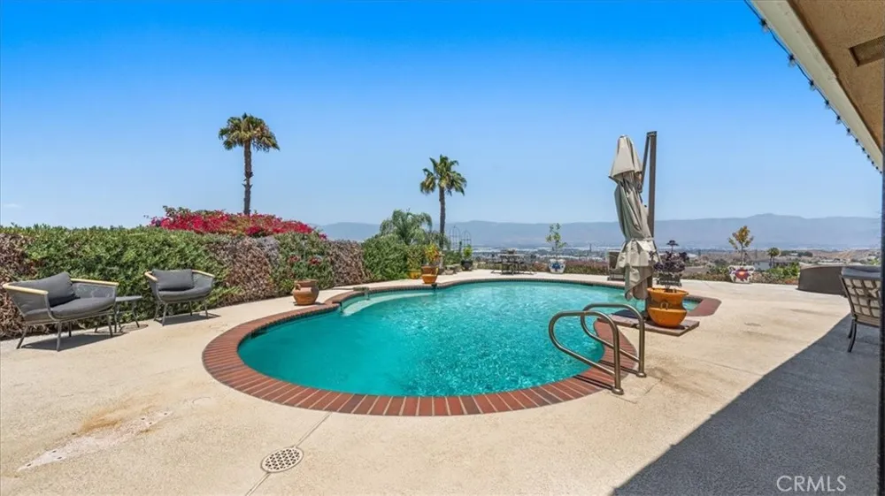 23335 Westwood Street Grand Terrace, CA 92313