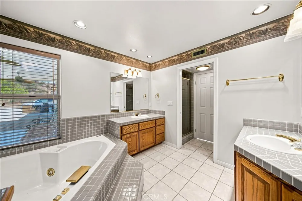 37550 Marondi Calimesa, CA 92320