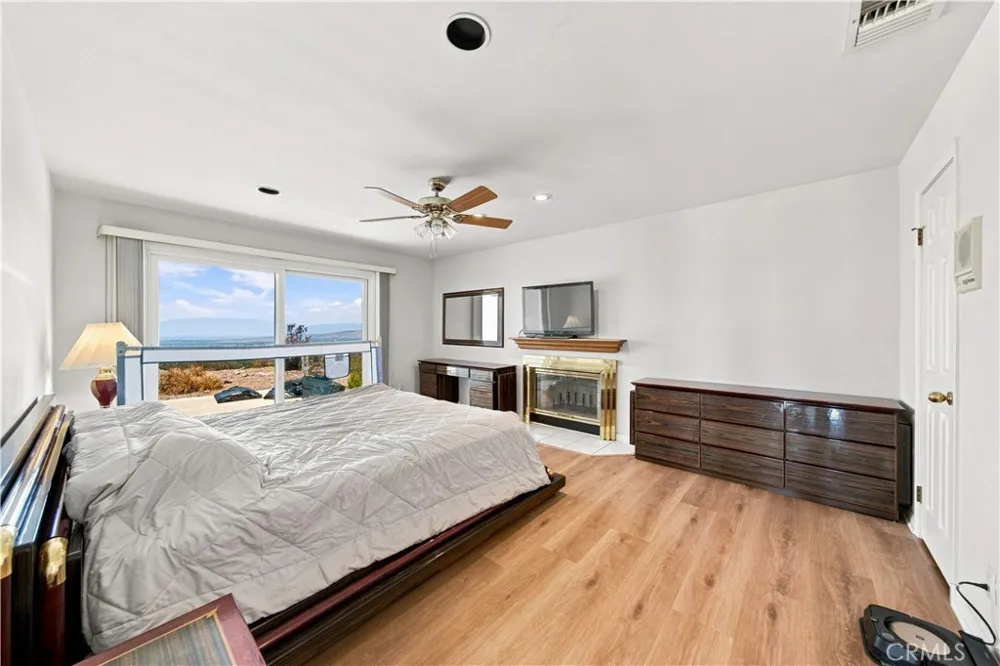 37550 Marondi Calimesa, CA 92320