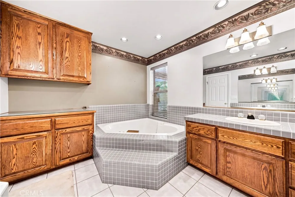 37550 Marondi Calimesa, CA 92320