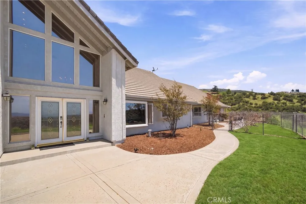 37550 Marondi Calimesa, CA 92320