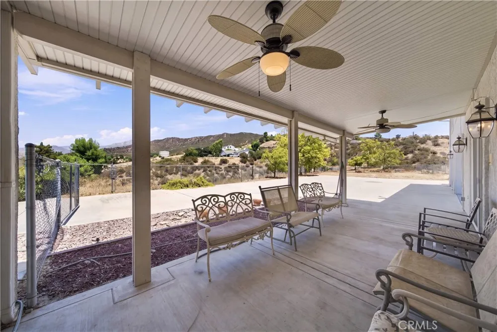 37550 Marondi Calimesa, CA 92320