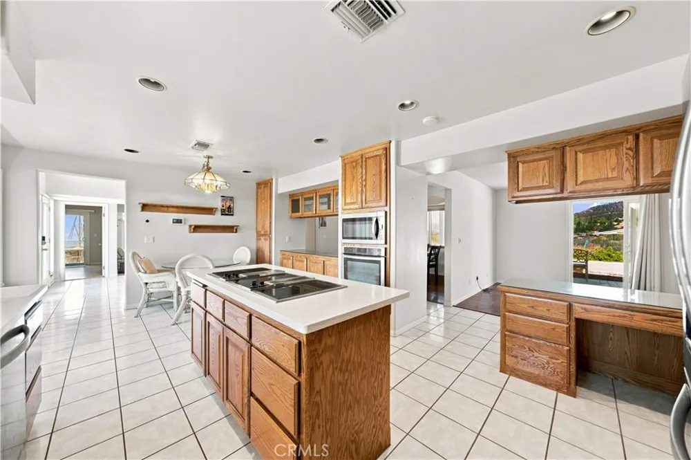 37550 Marondi Calimesa, CA 92320