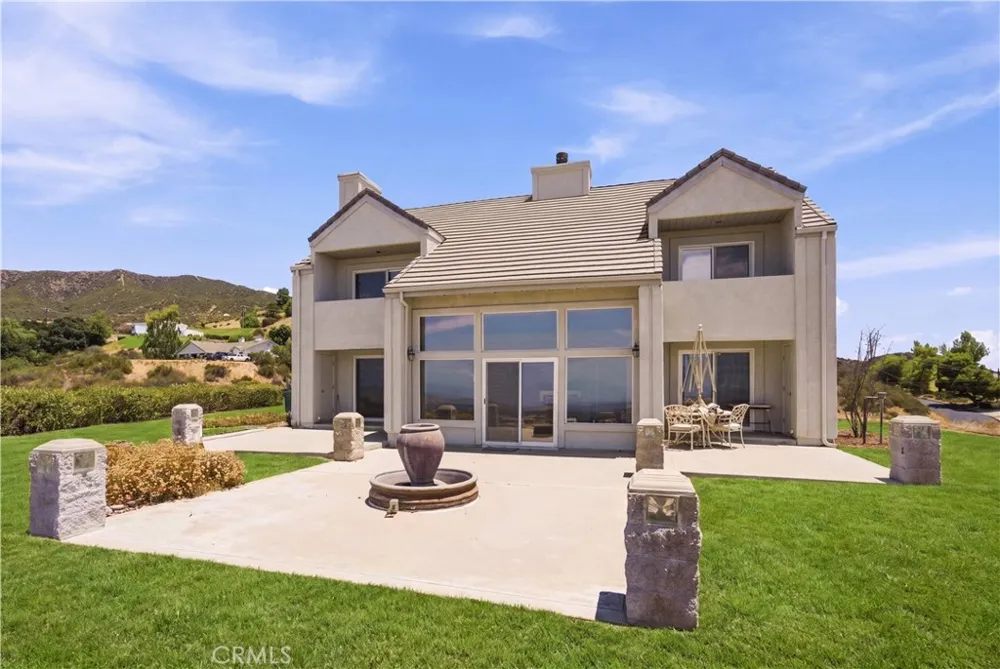 37550 Marondi Calimesa, CA 92320