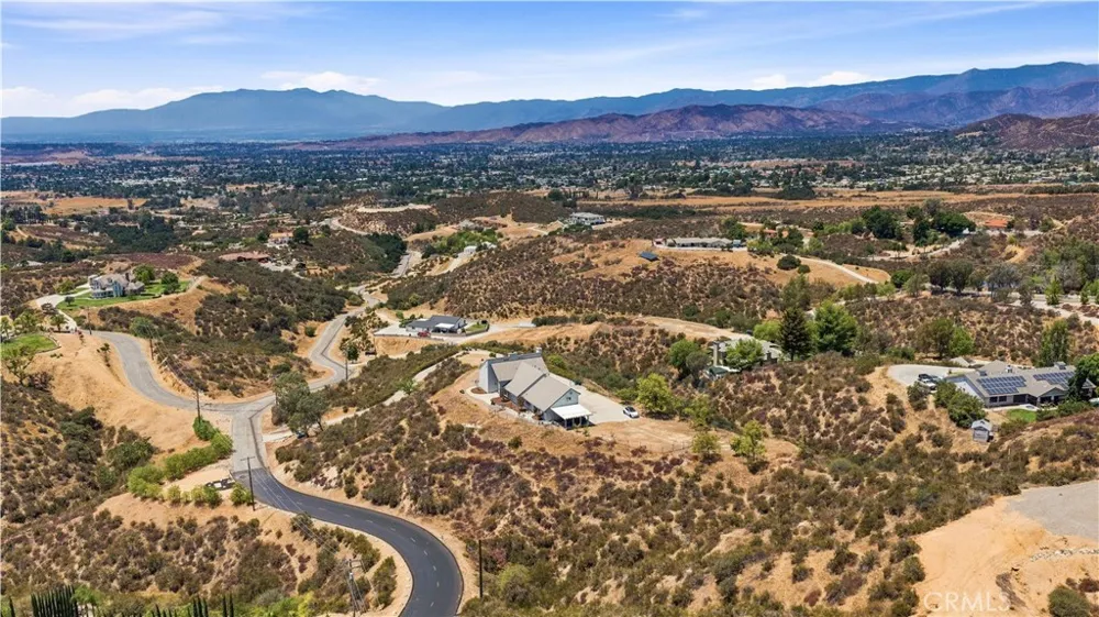 37550 Marondi Calimesa, CA 92320