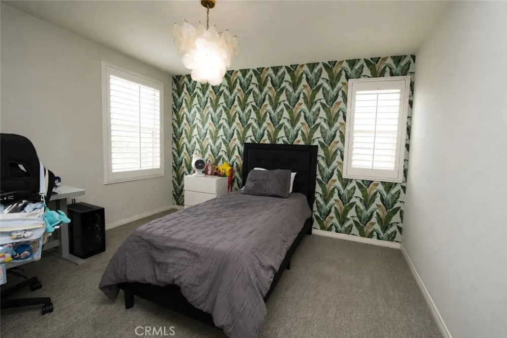 2750 Kings Canyon Drive Jurupa Valley, CA 92509