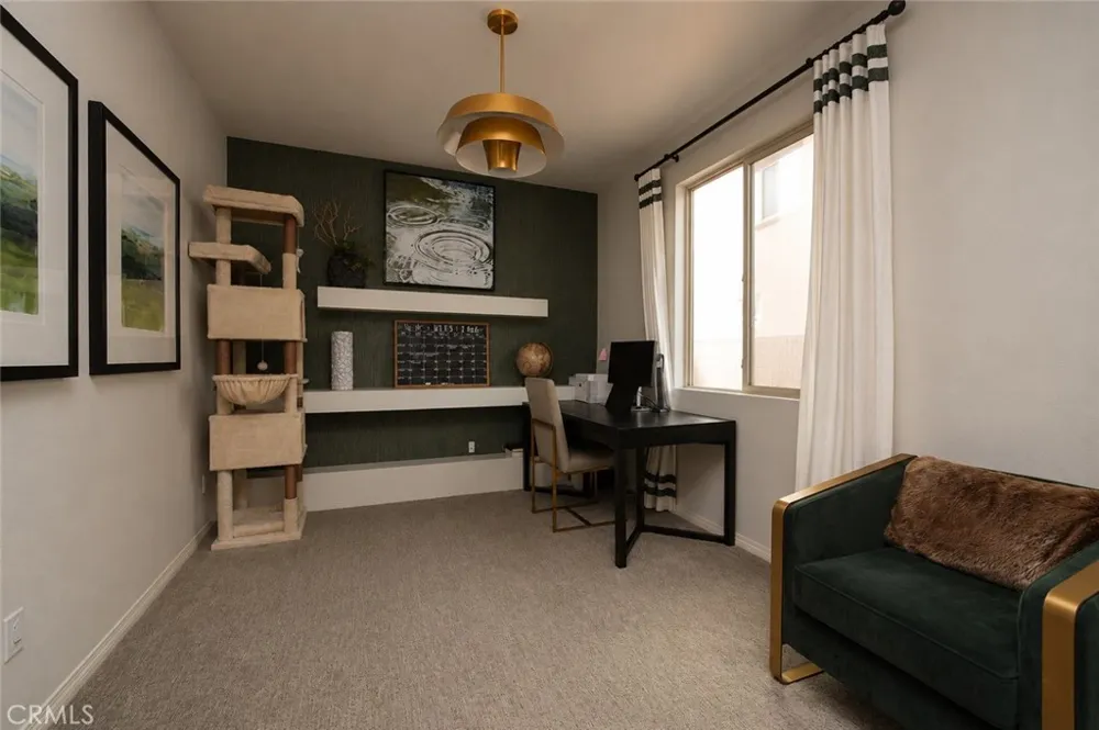 2750 Kings Canyon Drive Jurupa Valley, CA 92509