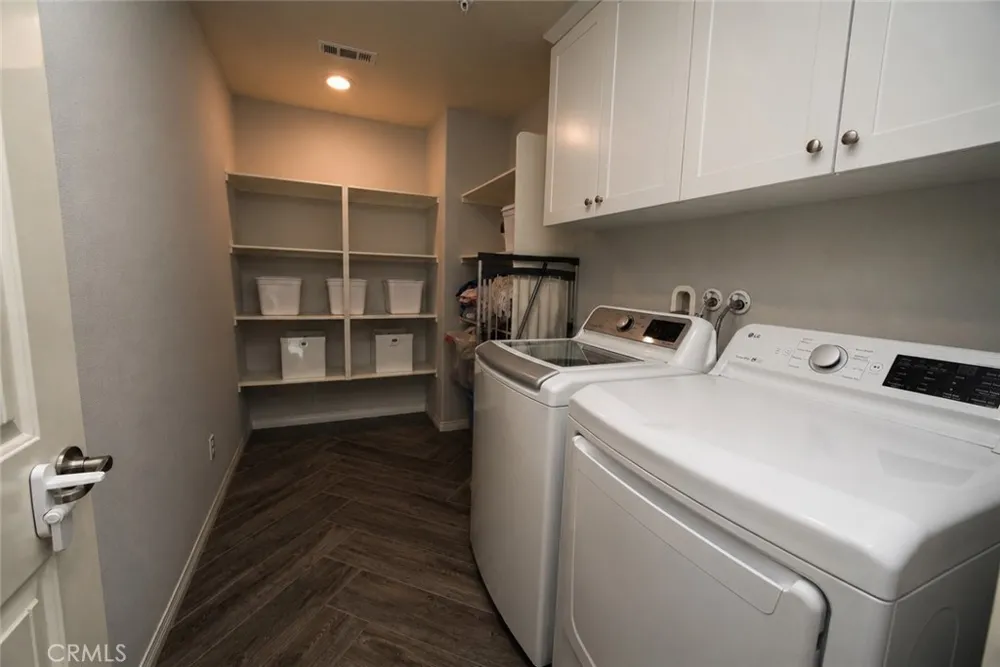 2750 Kings Canyon Drive Jurupa Valley, CA 92509