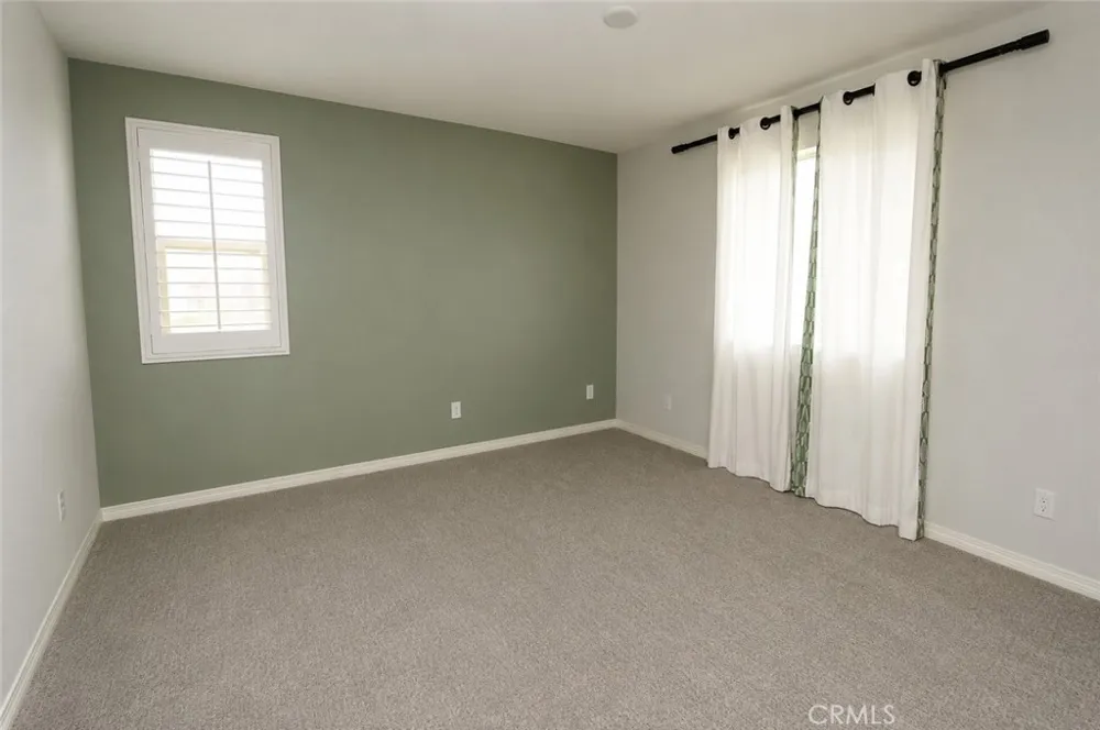 2750 Kings Canyon Drive Jurupa Valley, CA 92509
