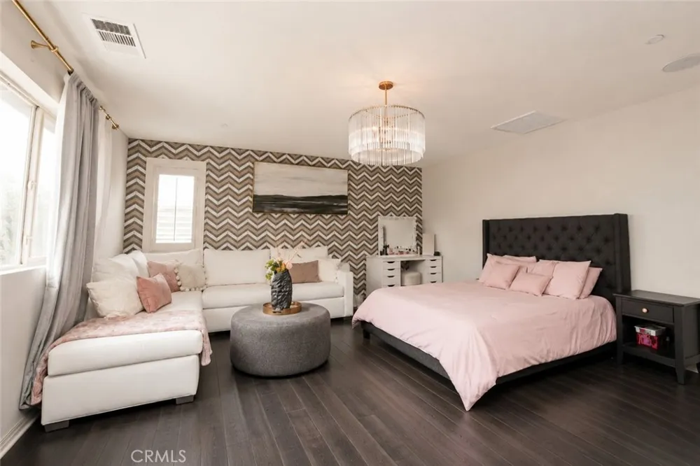 2750 Kings Canyon Drive Jurupa Valley, CA 92509
