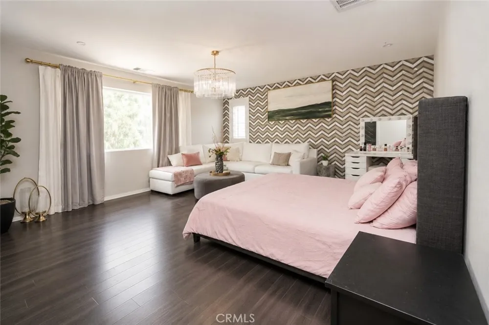 2750 Kings Canyon Drive Jurupa Valley, CA 92509