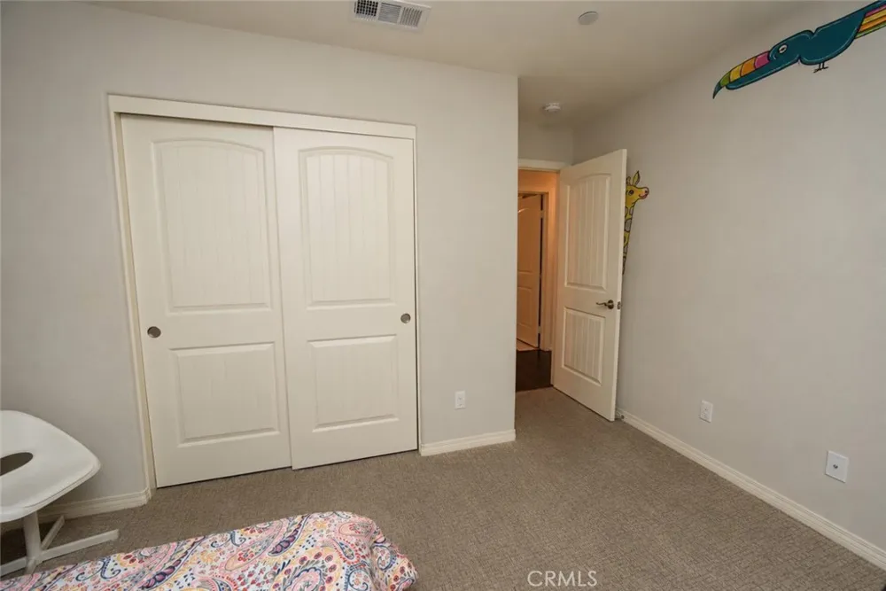 2750 Kings Canyon Drive Jurupa Valley, CA 92509