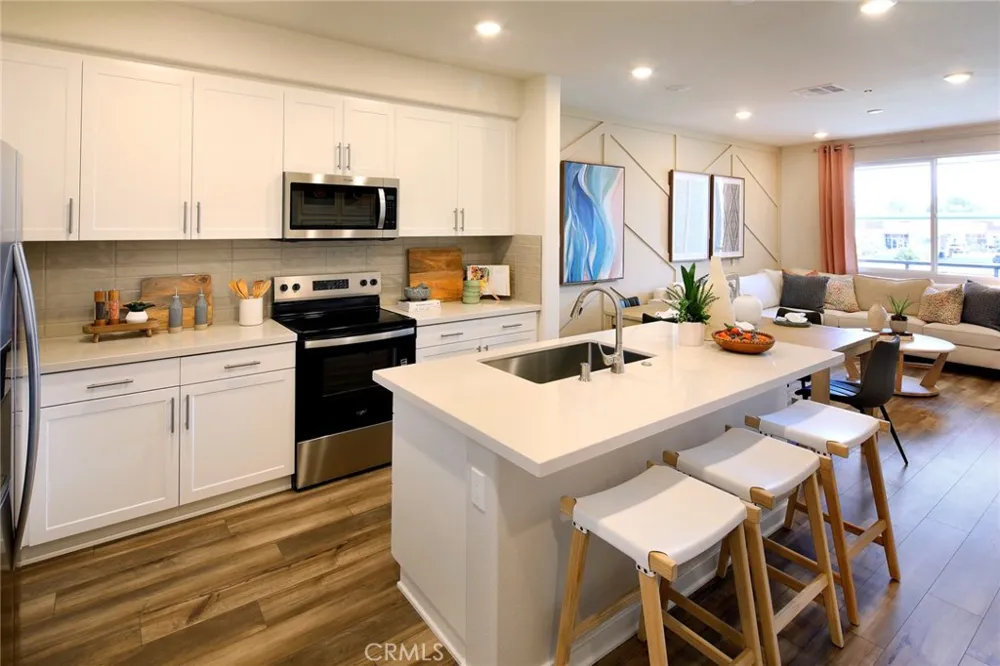 9552 Hannah Way Riverside, CA 92503