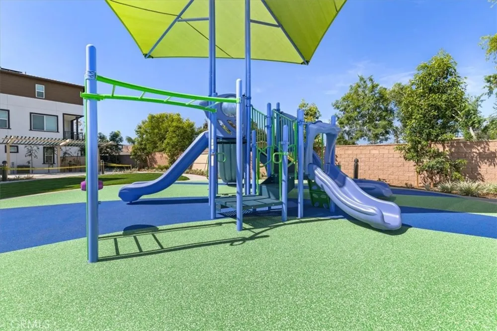9552 Hannah Way Riverside, CA 92503