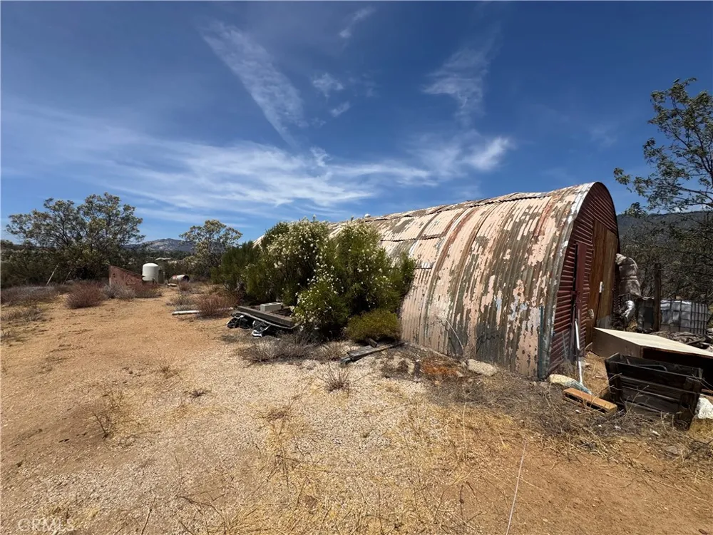 56725 Knollwood Anza, CA 92539