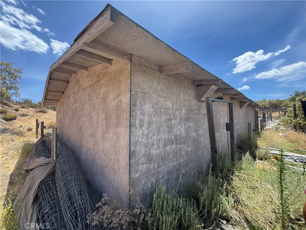 56725 Knollwood Anza, CA 92539