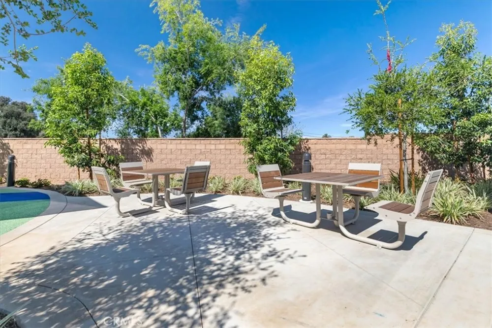 9549 Hannah Way Riverside, CA 92503