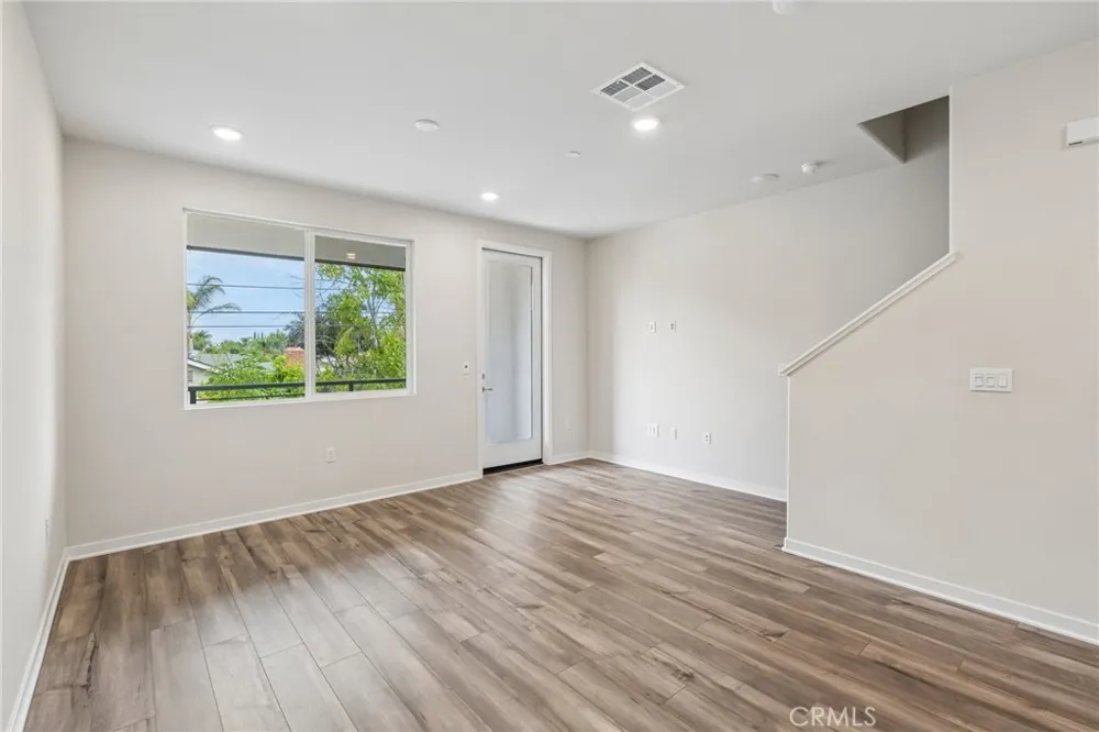9549 Hannah Way Riverside, CA 92503