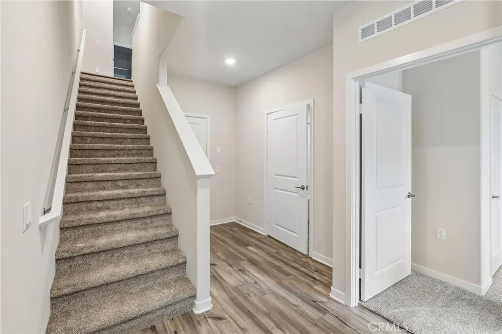 9549 Hannah Way Riverside, CA 92503
