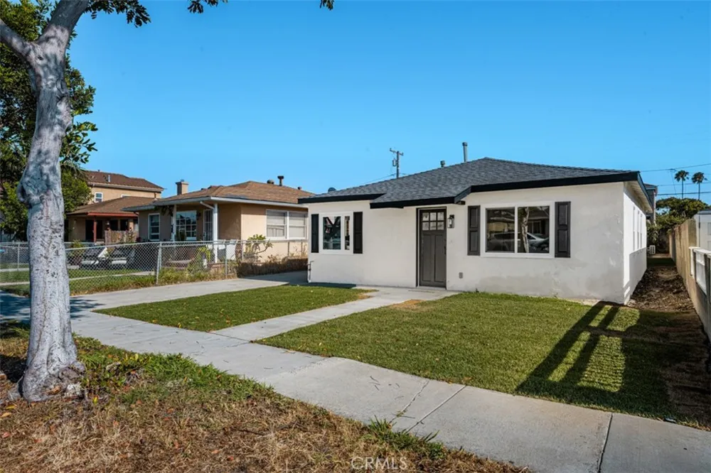 4122 W 162nd Lawndale, CA 90260