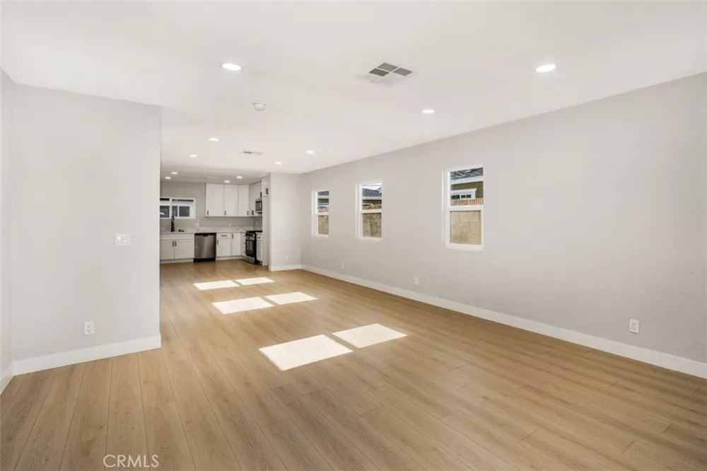 4122 W 162nd Lawndale, CA 90260