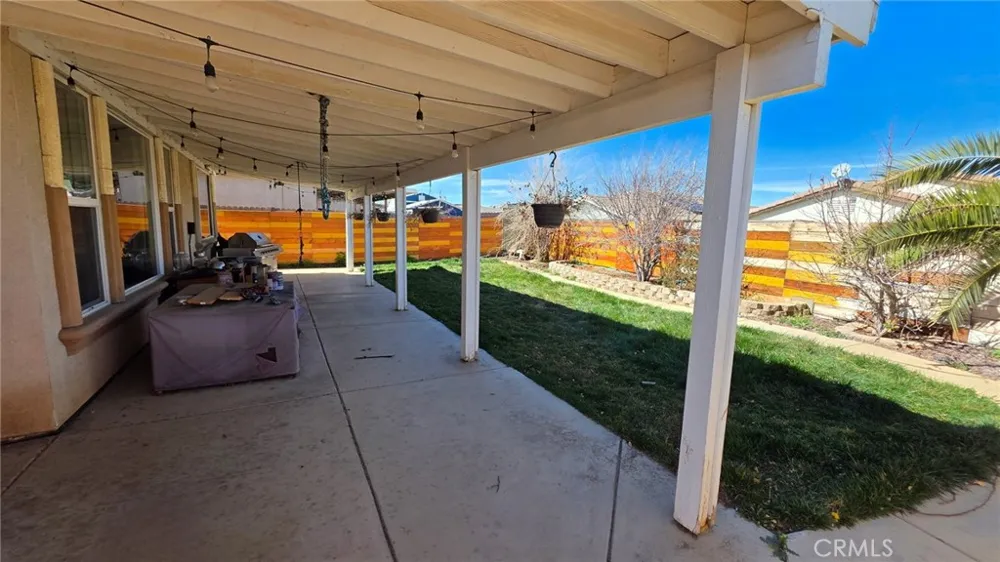 12324 Firefly Victorville, CA 92392