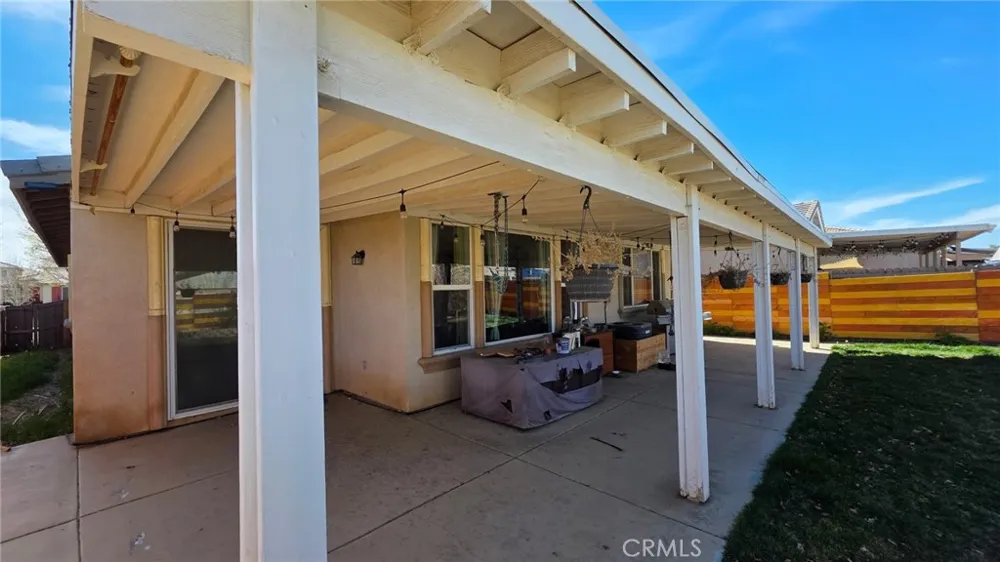 12324 Firefly Victorville, CA 92392