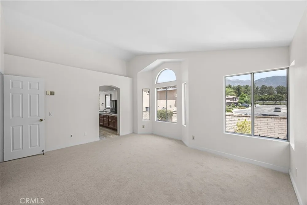 11356 Verona Rancho Cucamonga, CA 91701