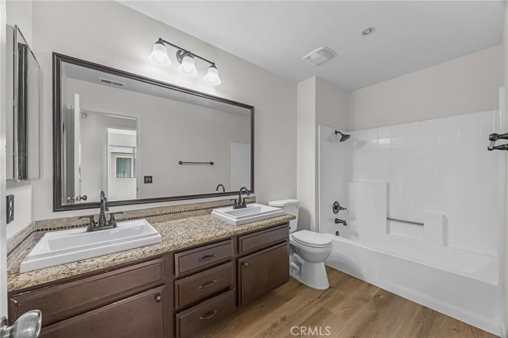 11356 Verona Rancho Cucamonga, CA 91701