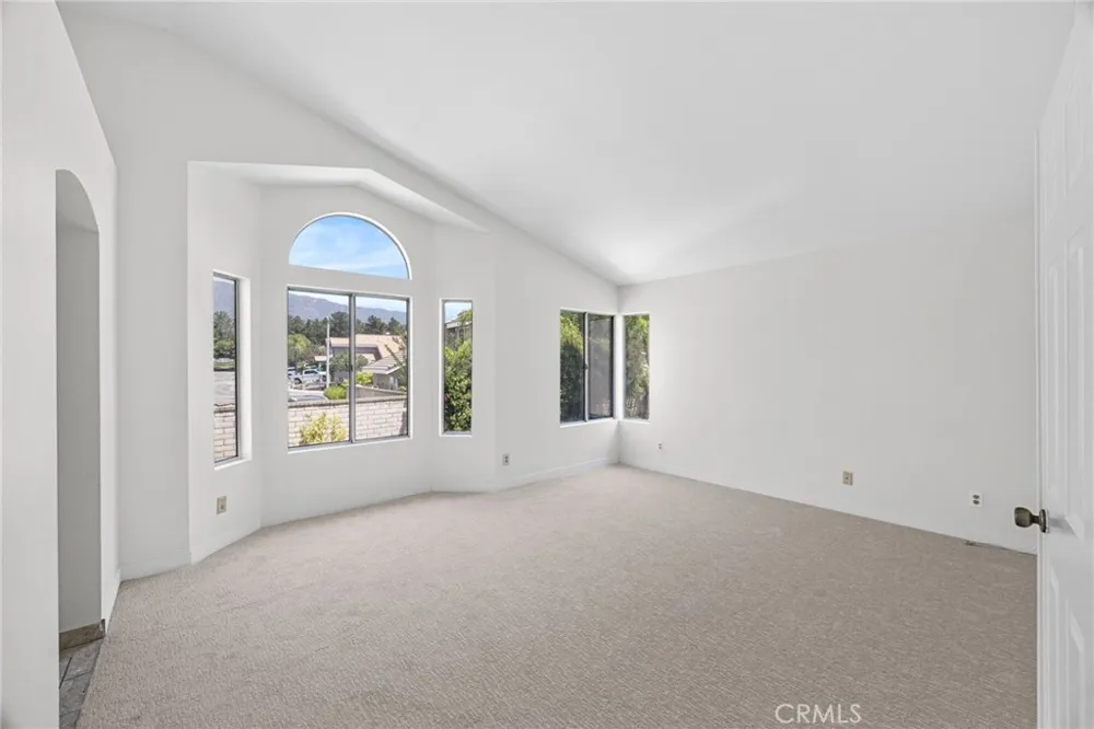 11356 Verona Rancho Cucamonga, CA 91701