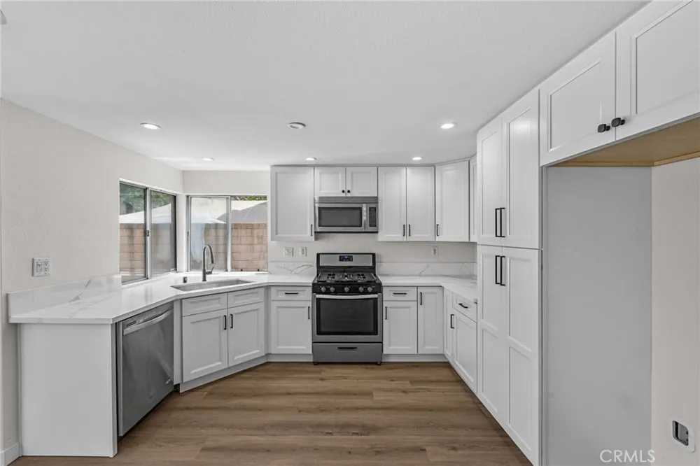 11356 Verona Rancho Cucamonga, CA 91701