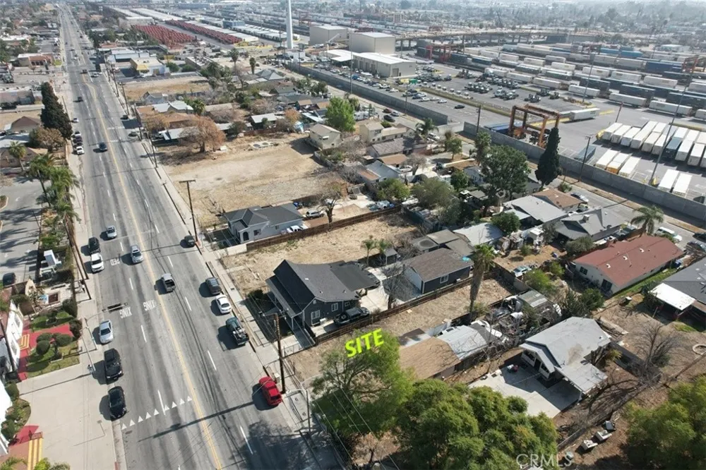 1445 W 5th San Bernardino, CA 92411