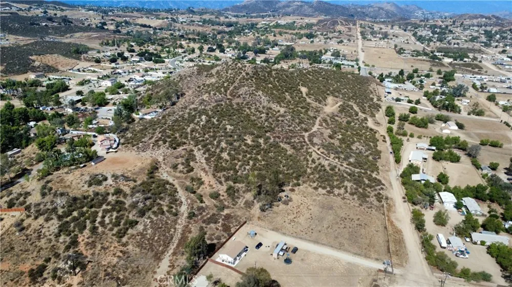 1 Wickerd Road Menifee, CA 92584