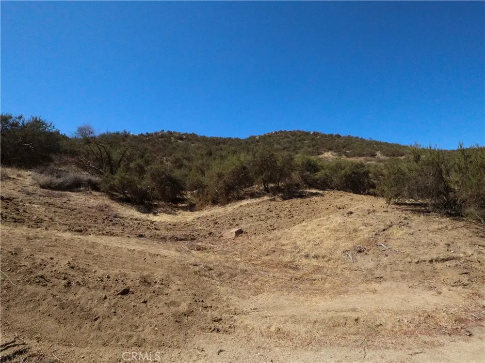 1 Wickerd Road Menifee, CA 92584