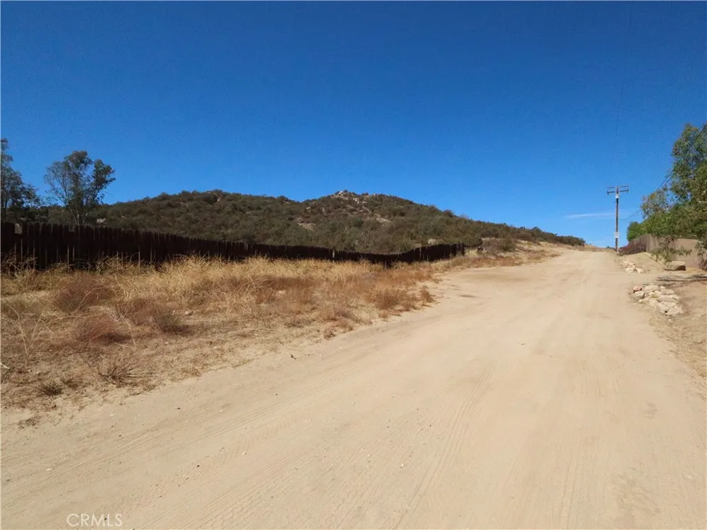 1 Wickerd Road Menifee, CA 92584