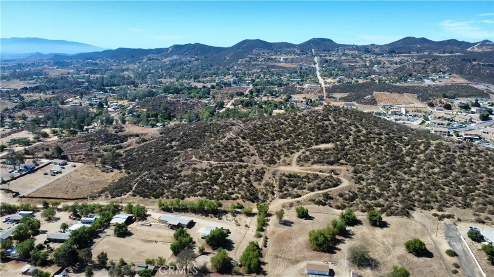 1 Wickerd Road Menifee, CA 92584