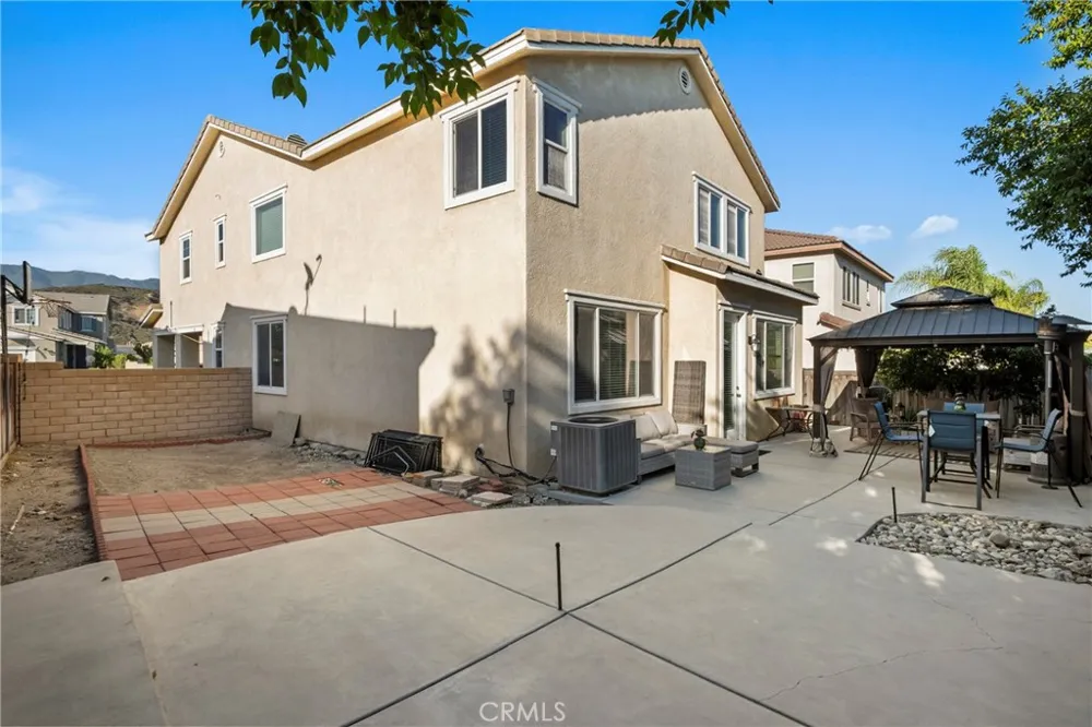 3875 Taconite San Bernardino, CA 92407