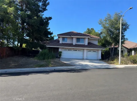 42064 Avenida Vista Ladera