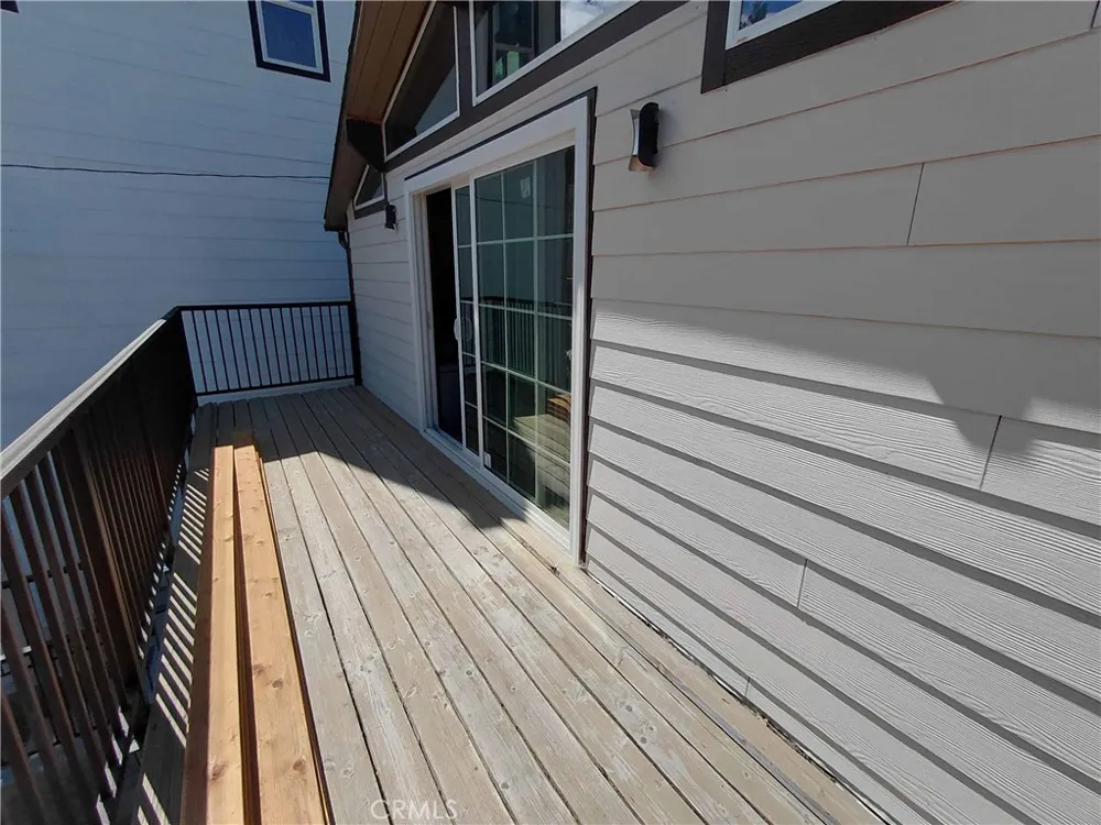 32987 Arrowbear Running Springs, CA 92382