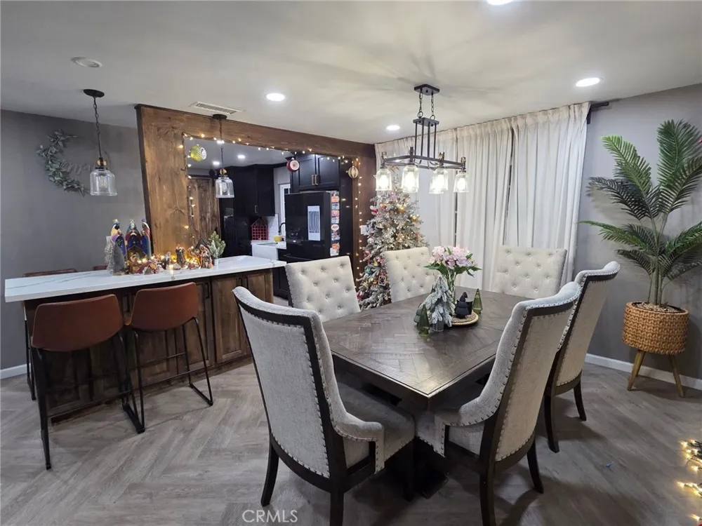 651 RECORD East Los Angeles, CA 90023