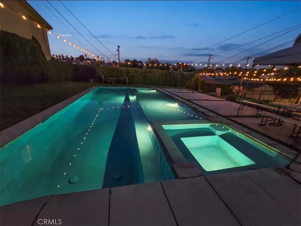 651 RECORD East Los Angeles, CA 90023