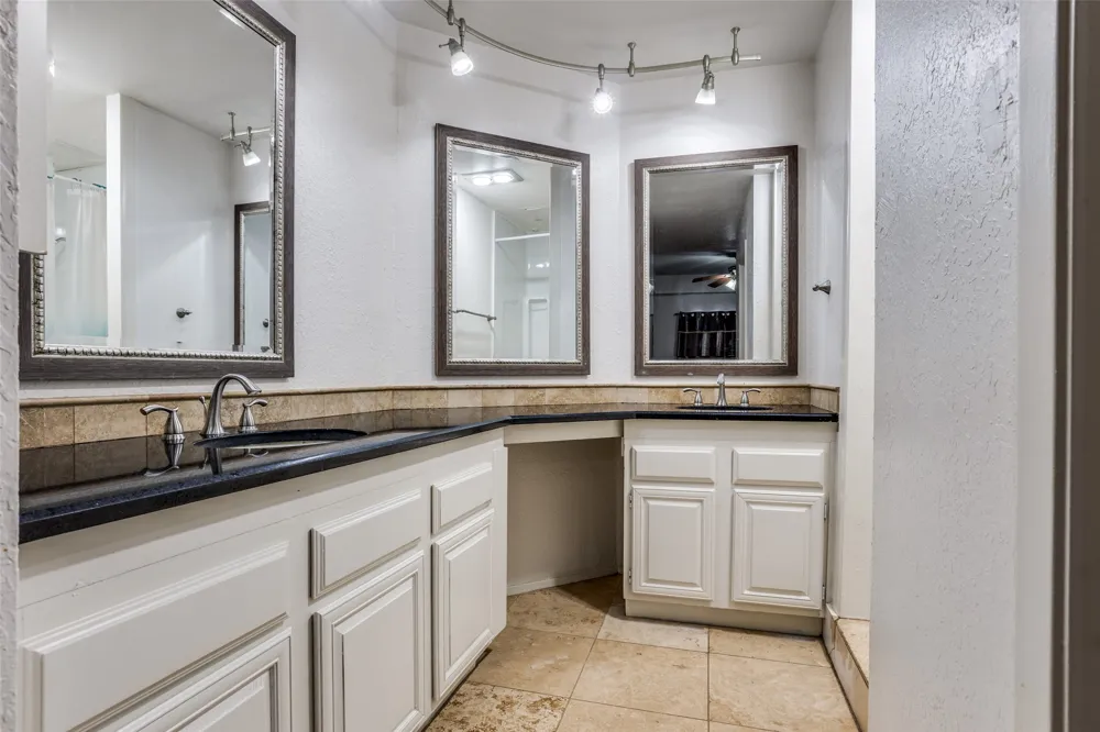 3100 Devonshire Drive #112 Plano, TX 75075