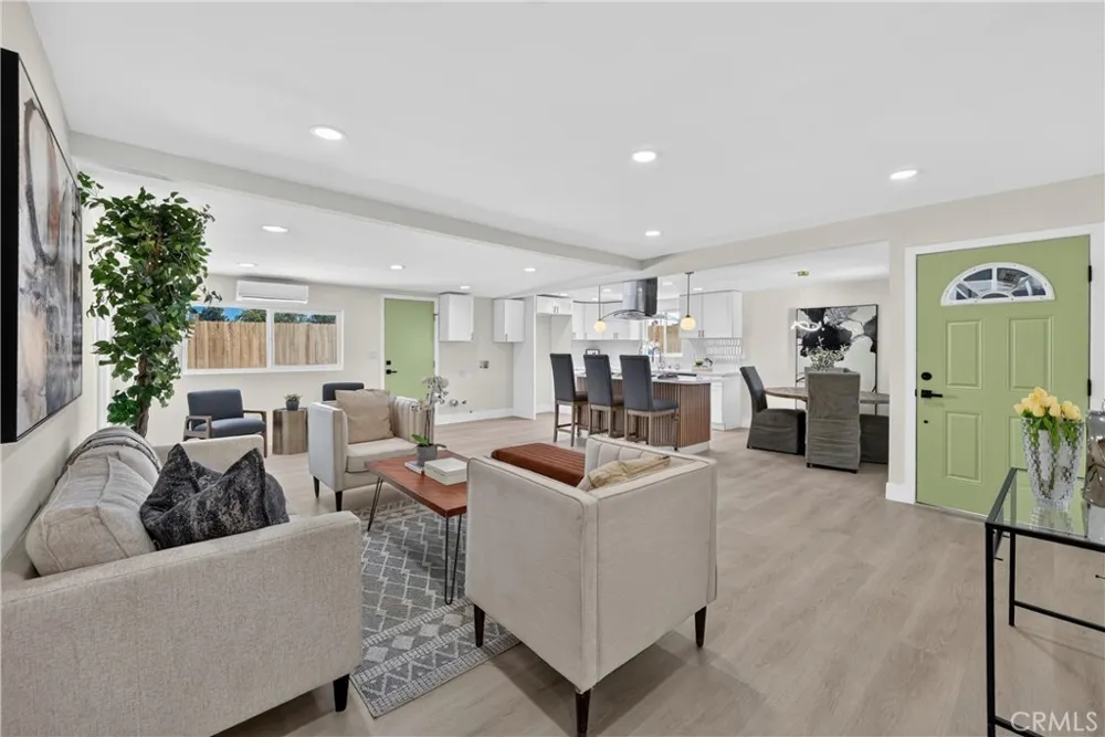 17915 E Newburgh Azusa, CA 91702