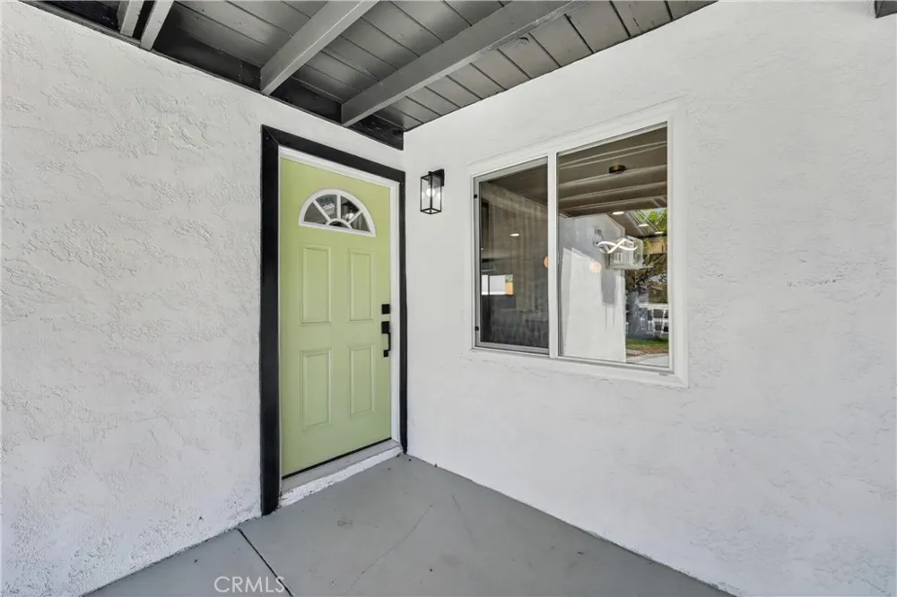 17915 E Newburgh Azusa, CA 91702