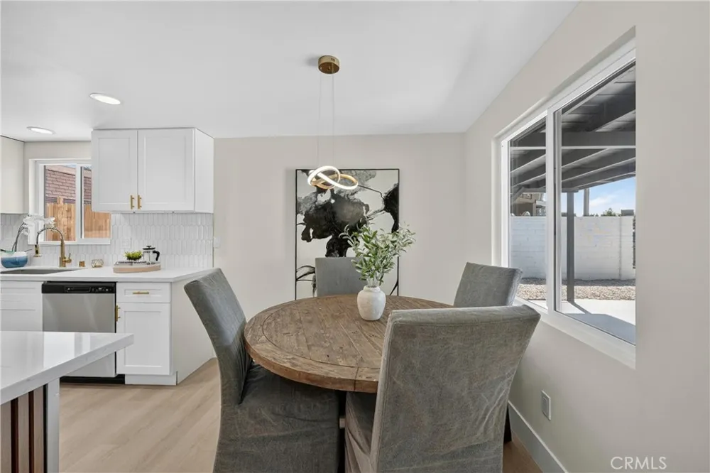17915 E Newburgh Azusa, CA 91702