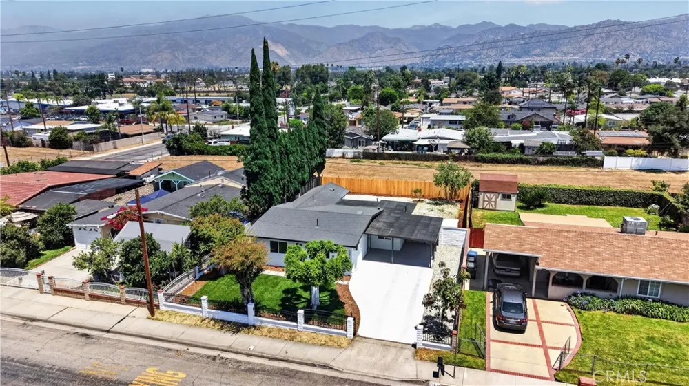 17915 E Newburgh Azusa, CA 91702