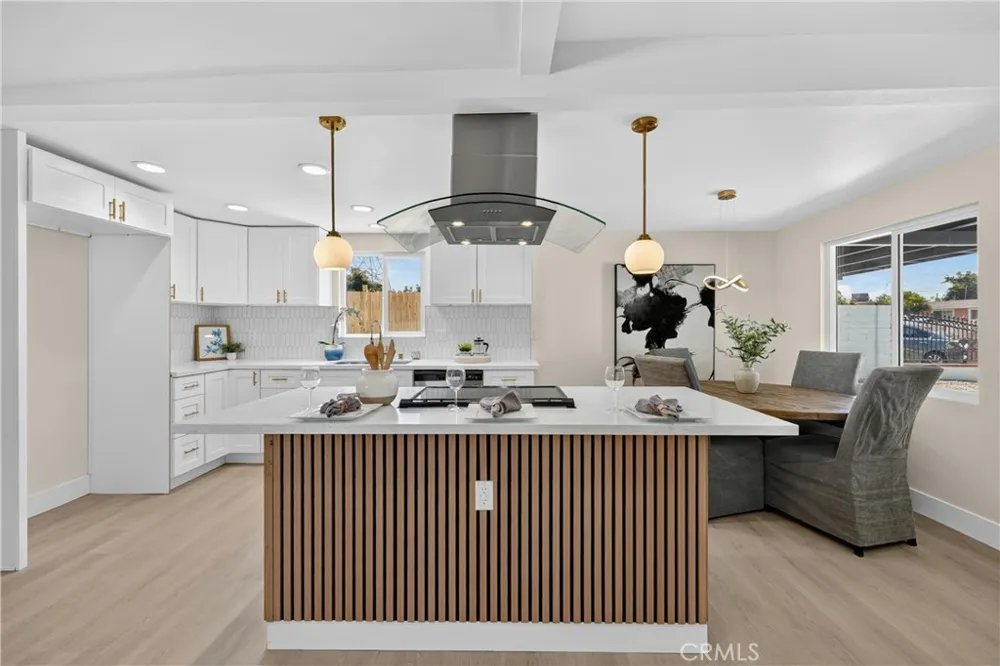 17915 E Newburgh Azusa, CA 91702
