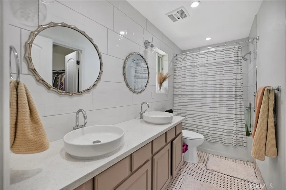 444 Amador Visalia, CA 93292