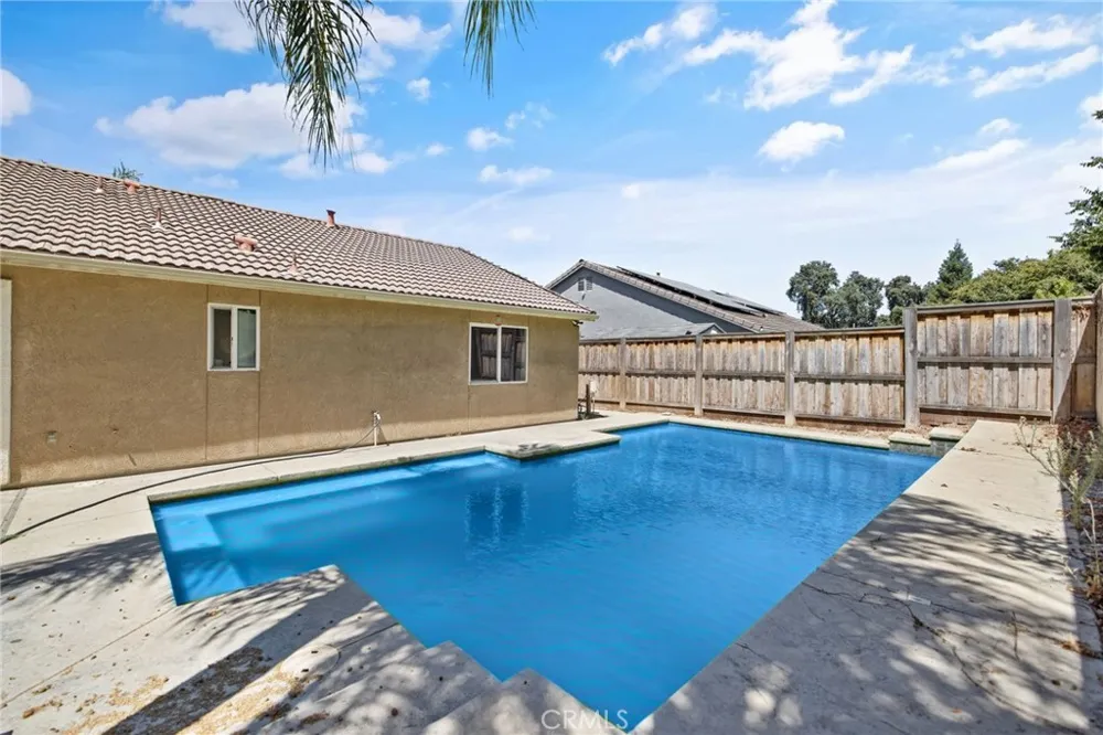 444 Amador Visalia, CA 93292