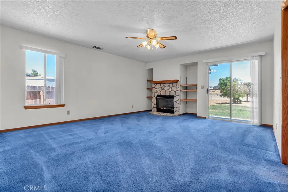 12445 Reata Apple Valley, CA 92308